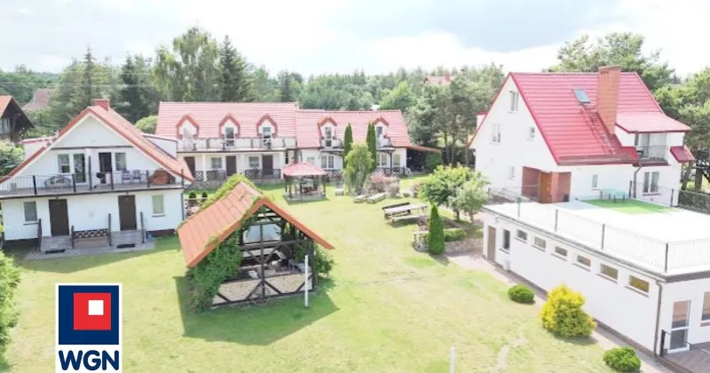 Dom na  sprzedaż Rydzewo - Sprzedam 3 budynki mieszkalne plus linia brzegowa z pomostem